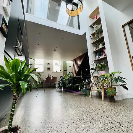 Cozy In Stoneybatter, * دبلن