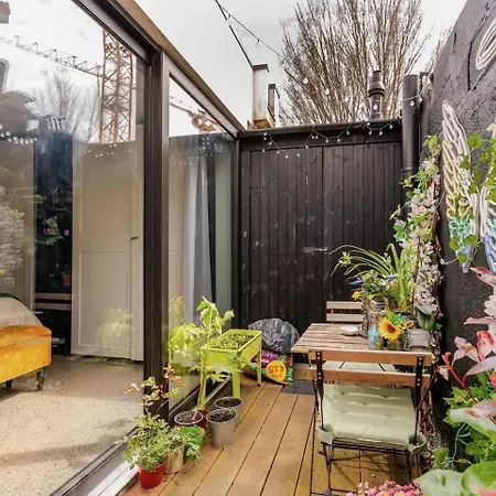 בית אירוח Cozy In Stoneybatter,