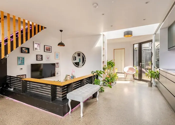 בית אירוח Cozy In Stoneybatter, *